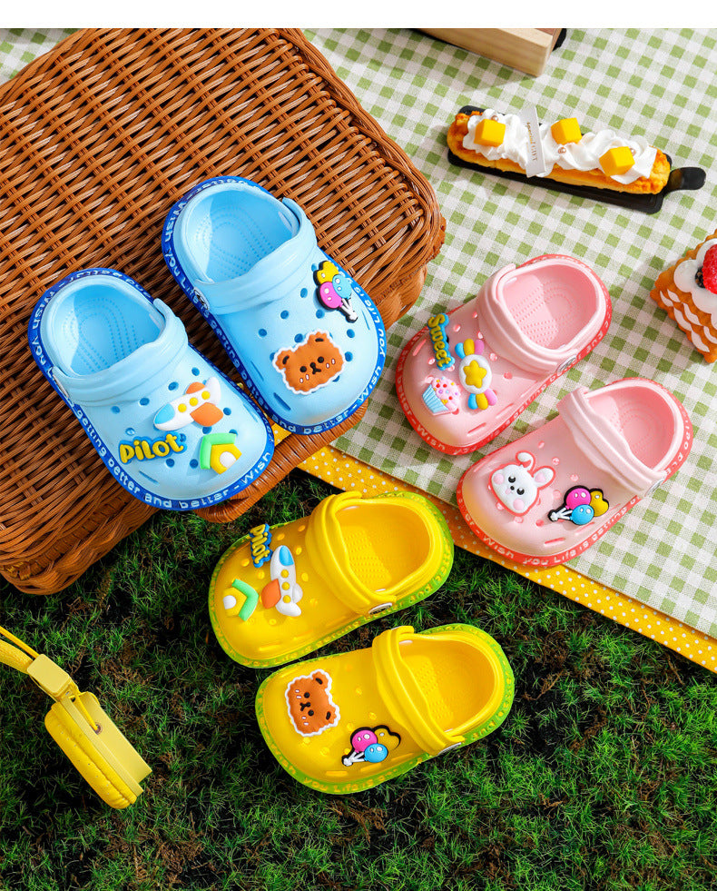 👟 BeachBuddies Hole Sandals – Zapatos Infantiles de Verano con Diseño Cartoon Calzado Infantil NovaVitalShop