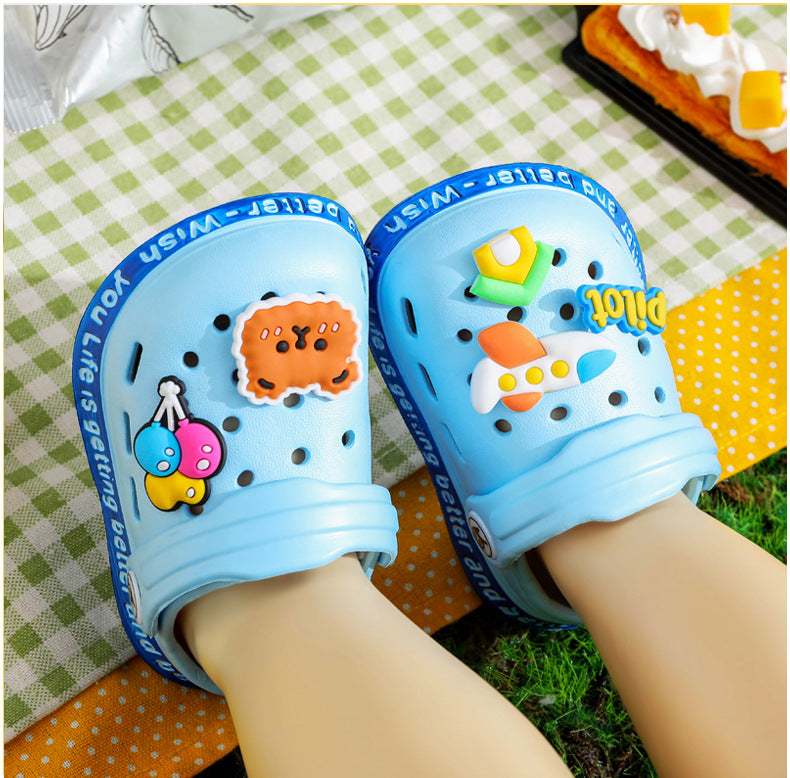 👟 BeachBuddies Hole Sandals – Zapatos Infantiles de Verano con Diseño Cartoon Calzado Infantil NovaVitalShop