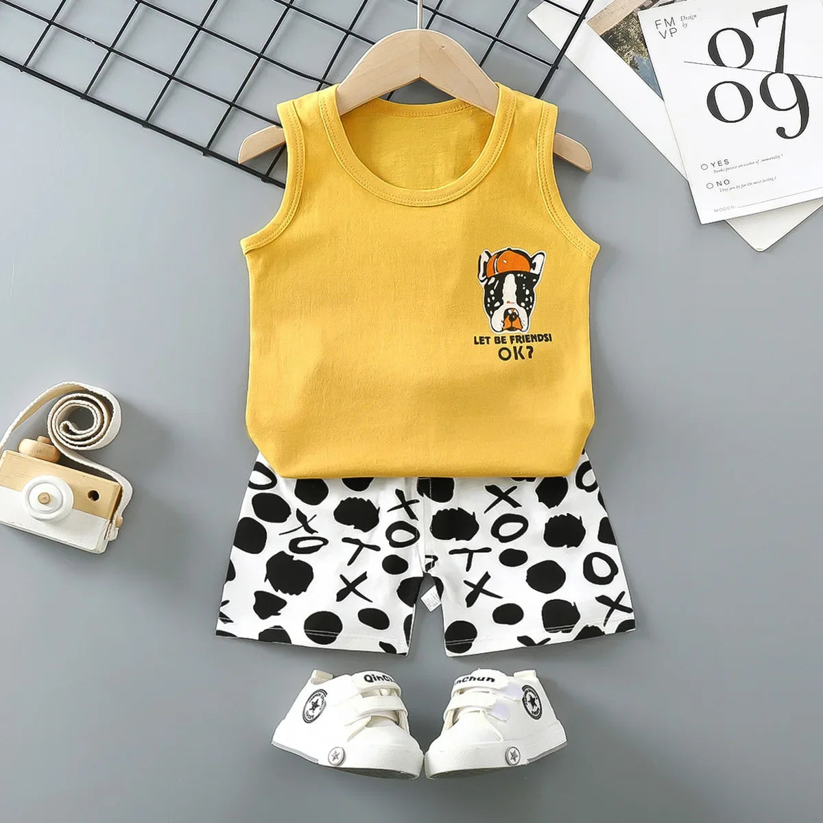 👕 Conjunto de Verano para Bebé – Camiseta y Shorts, Estilo Deportivo Unisex