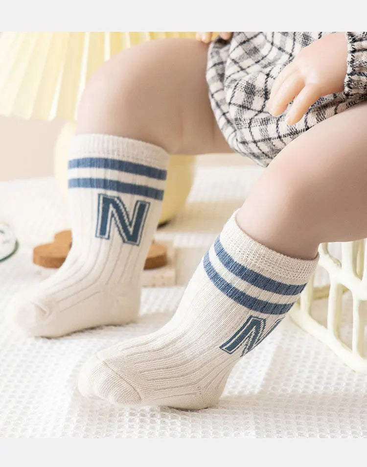 🧦 Medias Largas con Letras para Bebé – Algodón Suave, Unisex, Moda Infantil bebe NovaVitalShop