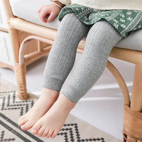 🩳 Leggings Infantiles de Algodón – Unisex, Colores Sólidos, 0–6 Años bebe NovaVitalShop light gray XL 4-6Years