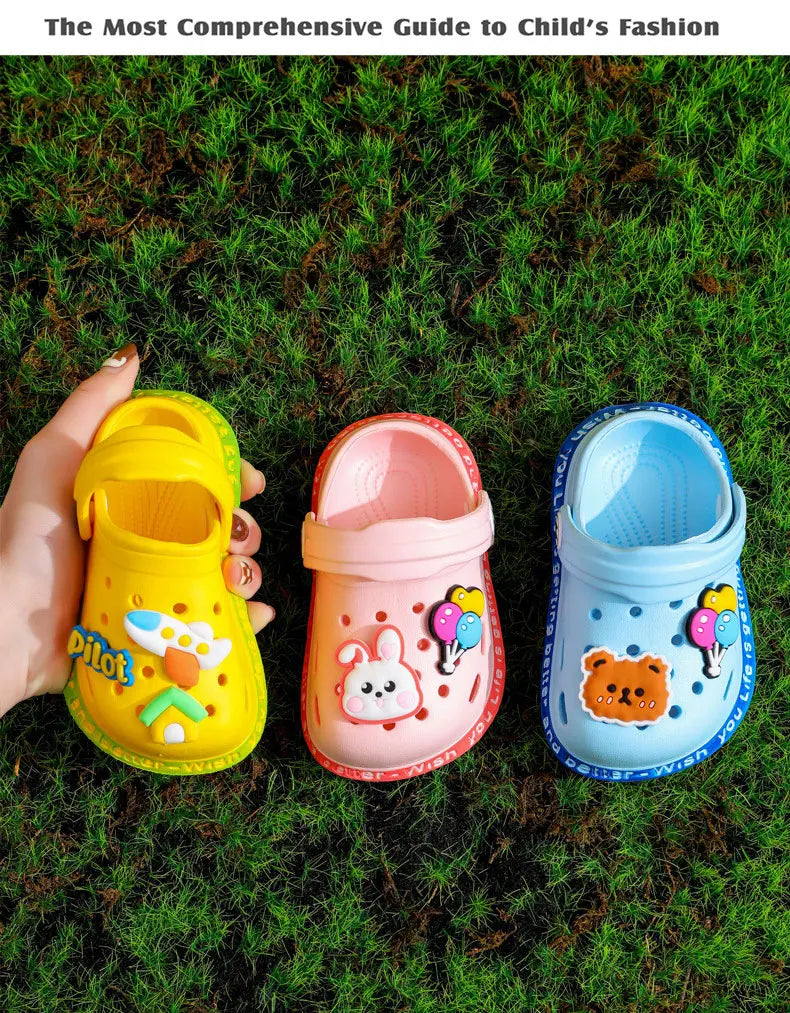 👟 BeachBuddies Hole Sandals – Zapatos Infantiles de Verano con Diseño Cartoon Calzado Infantil NovaVitalShop