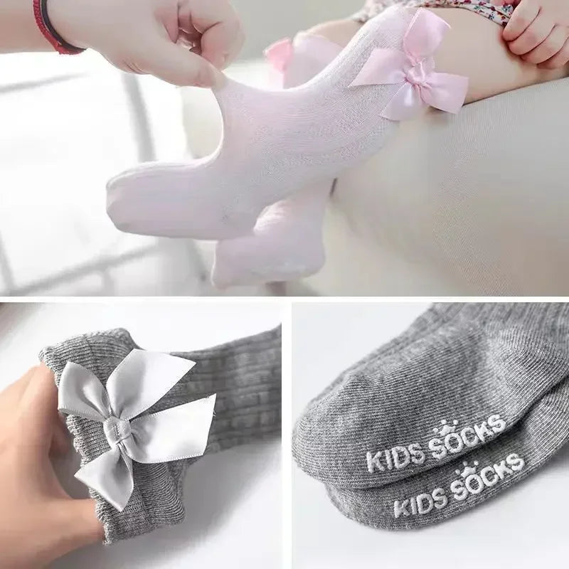 🎀 Medias Altas Infantiles con Moño Rojo – Antideslizantes, Algodón Suave. bebe NovaVitalShop