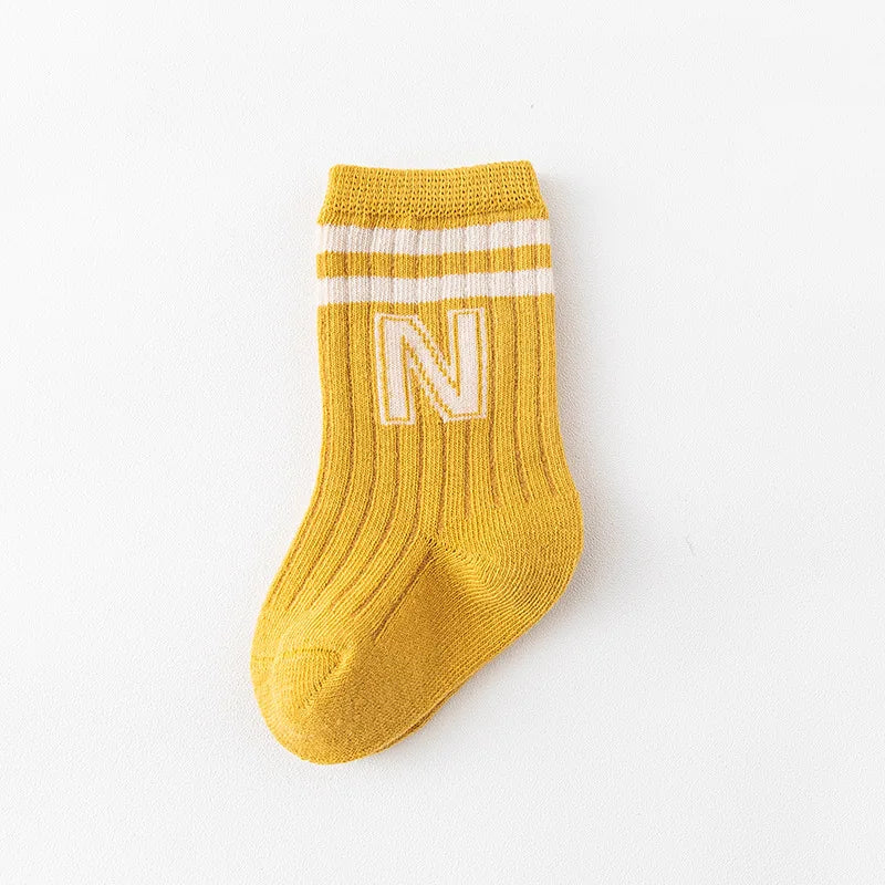 🧦 Medias Largas con Letras para Bebé – Algodón Suave, Unisex, Moda Infantil bebe NovaVitalShop yellow 0-1 Years (S)