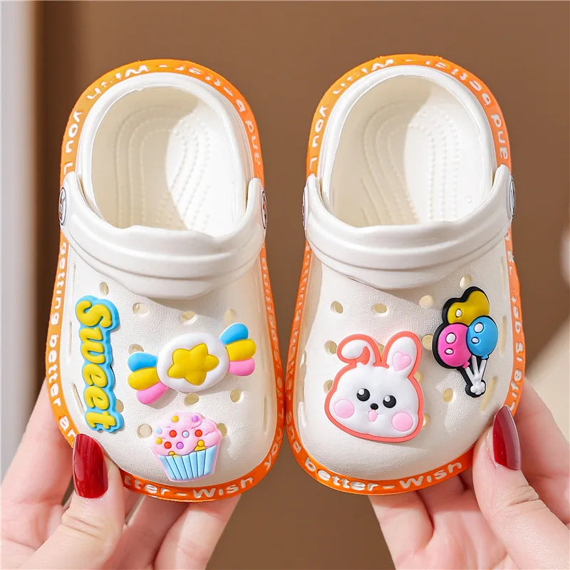 👟 BeachBuddies Hole Sandals – Zapatos Infantiles de Verano con Diseño Cartoon Calzado Infantil NovaVitalShop