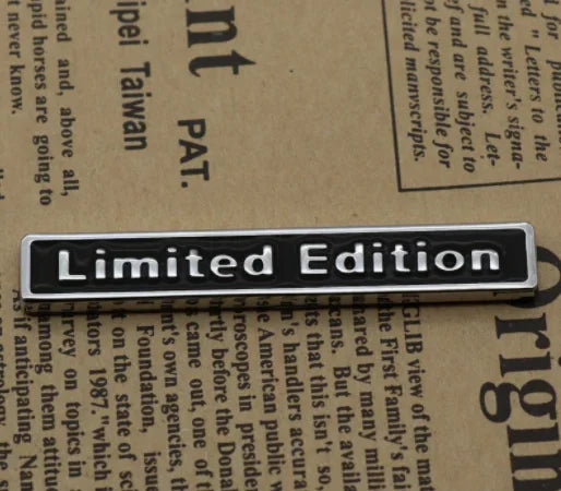 Sticker Metálico 3D “Limited Edition” – Emblema Cromado para Auto, Moto y Scooter (64.7 × 10 mm, Adhesivo 3M) auto NovaVitalShop A