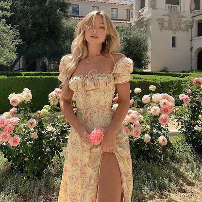 Vestido Largo Floral con Mangas Abullonadas – Estilo Bohemio y Elegancia de Verano (Cuello Cuadrado, Corte A, Talla S–XL)