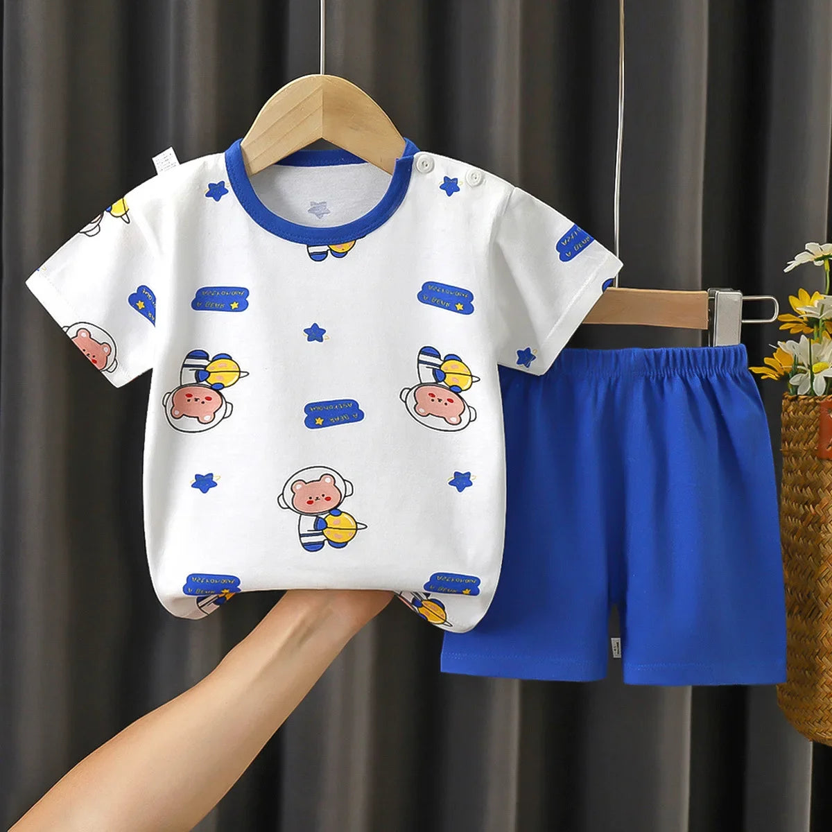 👕 Conjunto de Verano para Bebé – Camiseta y Shorts, Estilo Deportivo Unisex bebe NovaVitalShop