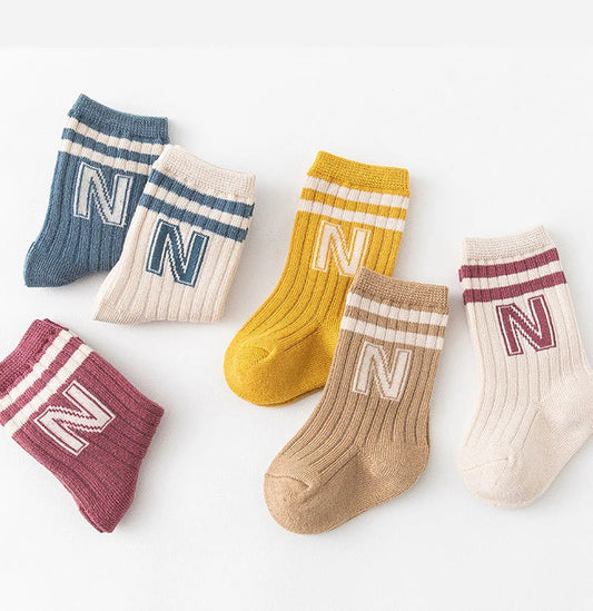 🧦 Medias Largas con Letras para Bebé – Algodón Suave, Unisex, Moda Infantil bebe NovaVitalShop