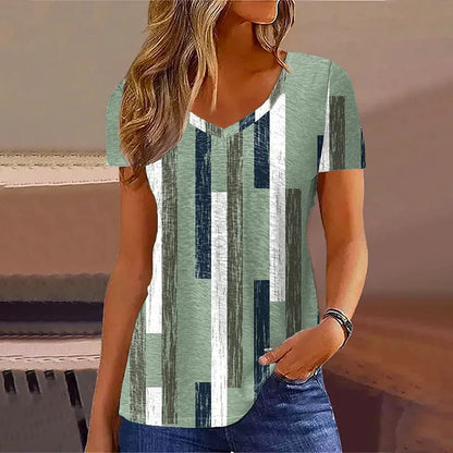 Camiseta Streetwear Mujer – Cuello en V, Rayas Degradadas, Manga Corta, Estilo Oversized Verano (S–2XL) Camisetas Mujer Oversized NovaVitalShop