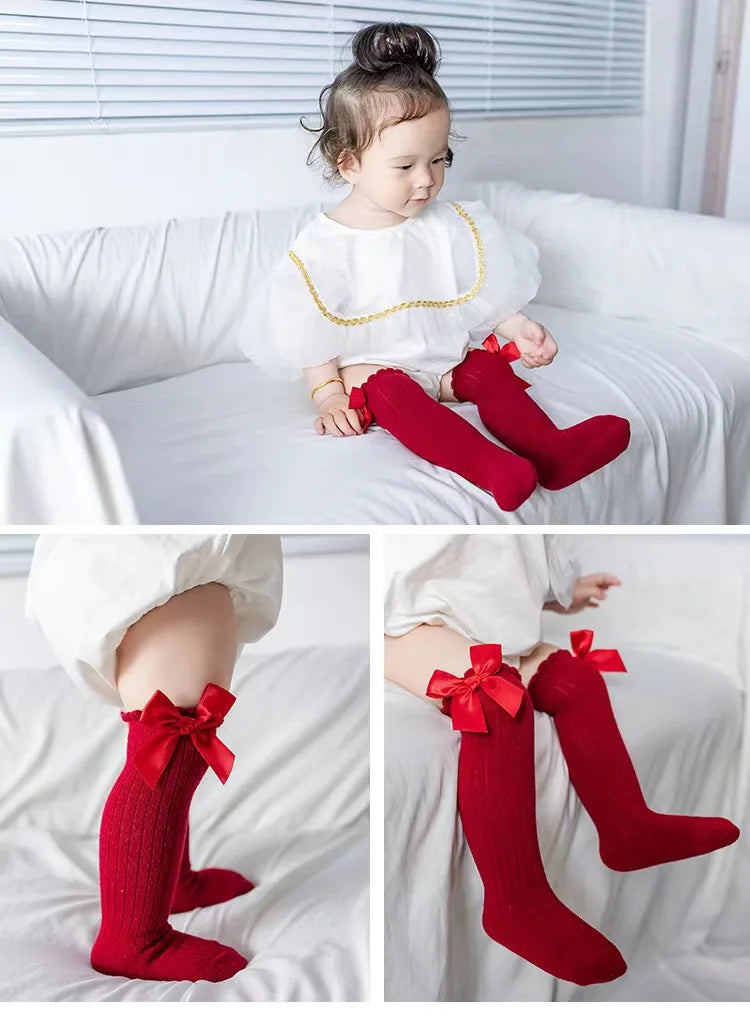 🎀 Medias Altas Infantiles con Moño Rojo – Antideslizantes, Algodón Suave. bebe NovaVitalShop