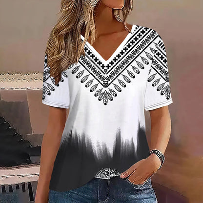 Camiseta Streetwear Mujer – Cuello en V, Rayas Degradadas, Manga Corta, Estilo Oversized Verano (S–2XL)