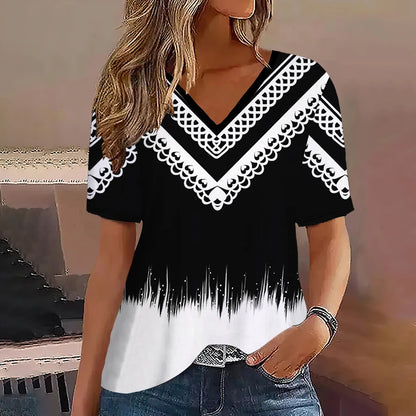 Camiseta Streetwear Mujer – Cuello en V, Rayas Degradadas, Manga Corta, Estilo Oversized Verano (S–2XL)