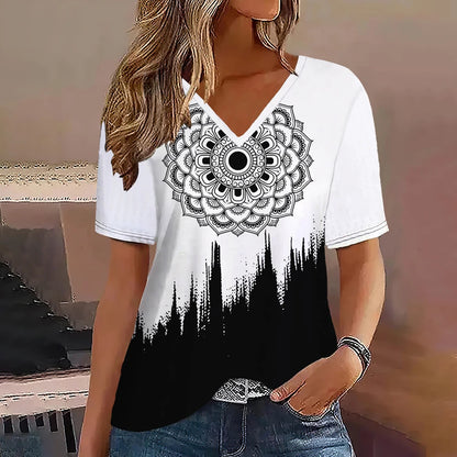 Camiseta Streetwear Mujer – Cuello en V, Rayas Degradadas, Manga Corta, Estilo Oversized Verano (S–2XL)